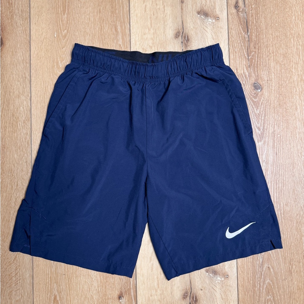 Nike Dri-Fit Athletic Shorts – Men’s Small – Navy Blue